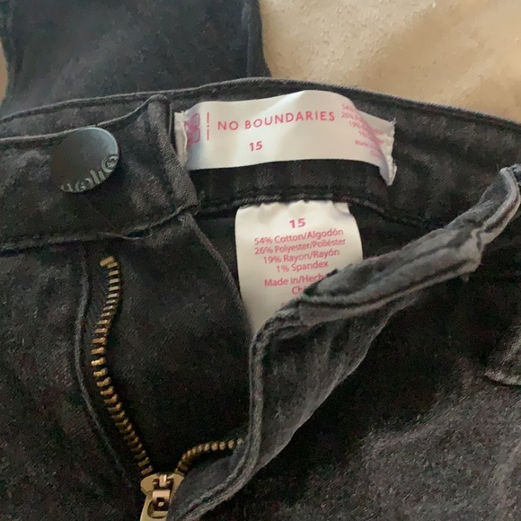 Black pants - Picture 2 of 4